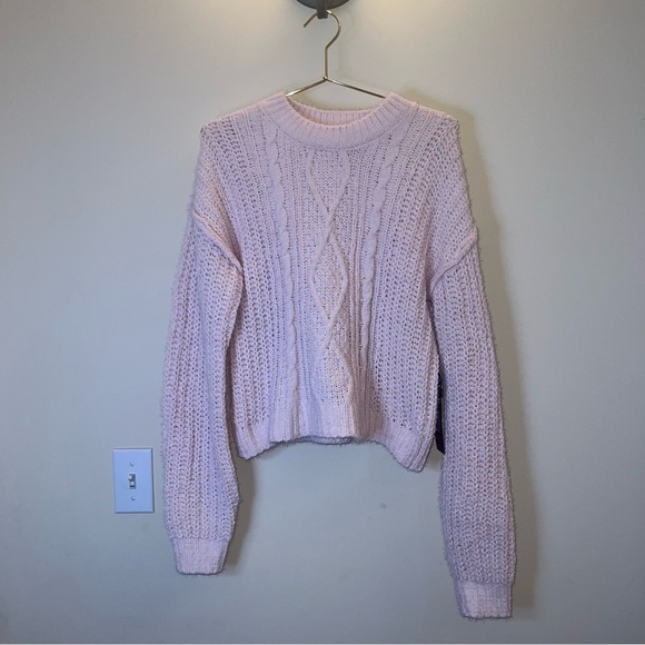Madden Girl Pink Chunky Cable Knit Cropped Sweater NWT Size S - Picture 9 of 10